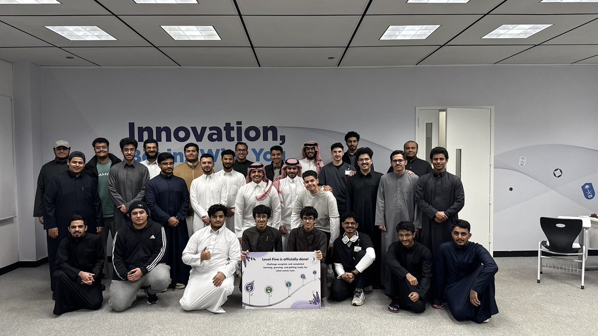 PHARM ⁴⁴⁵ tweet media