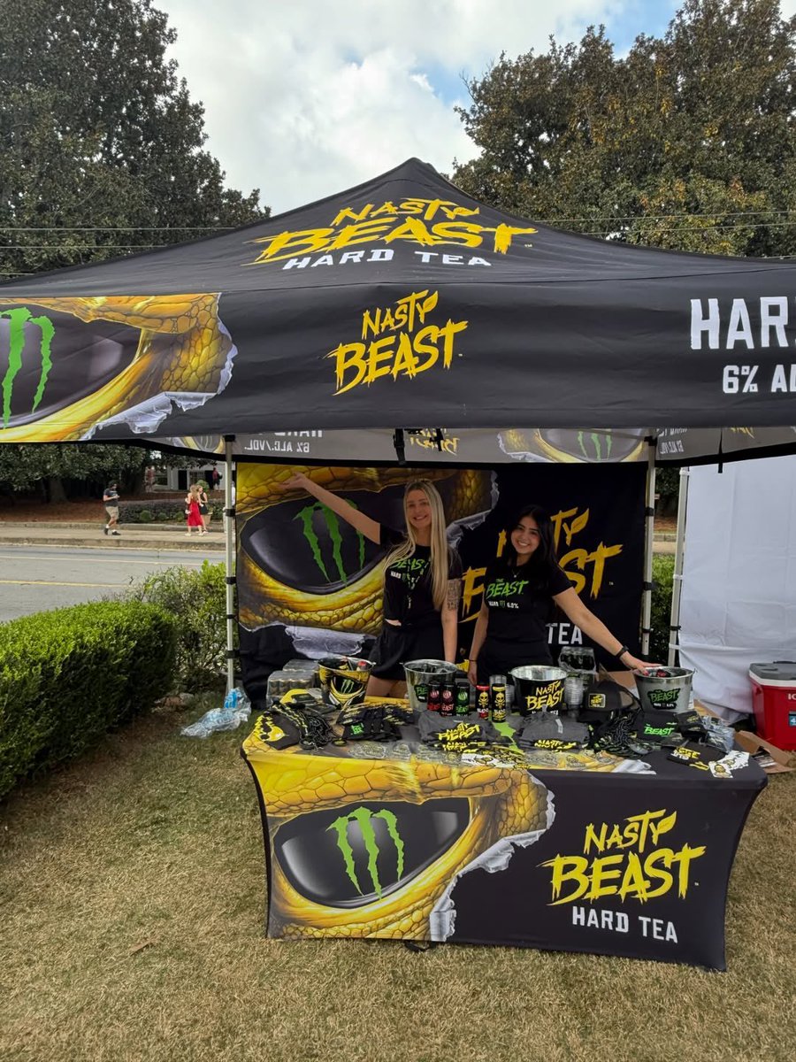 Tailgreeter tweet media