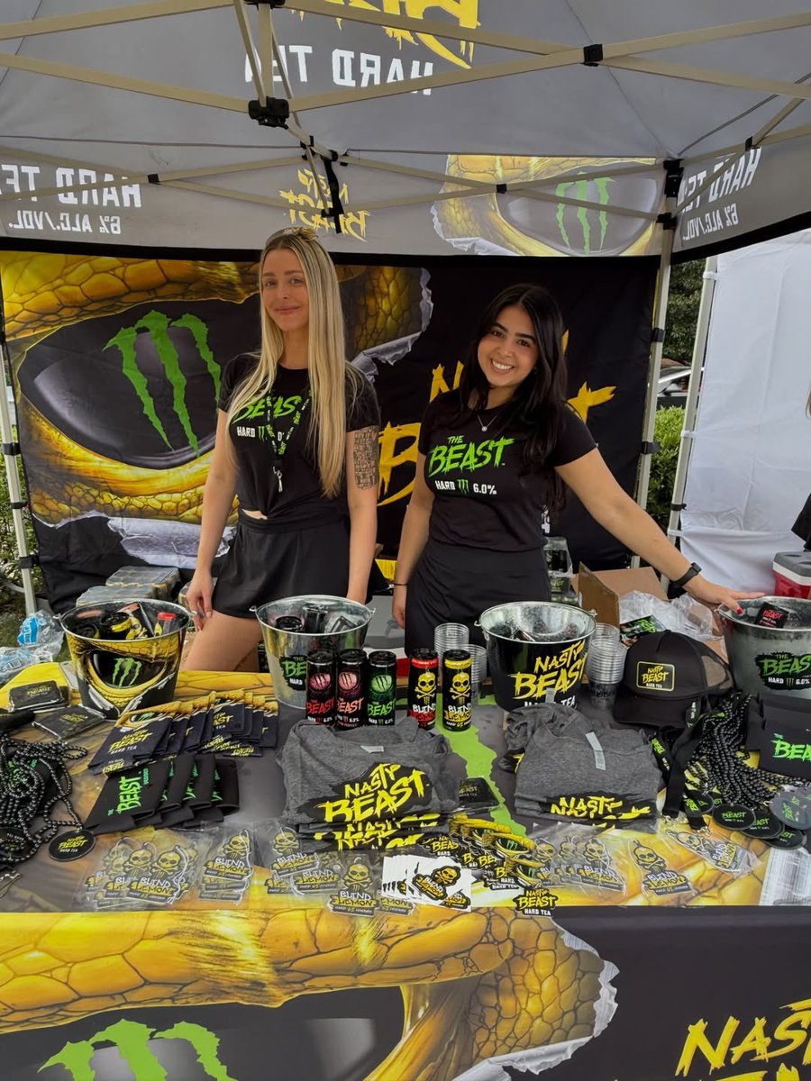 Tailgreeter tweet media