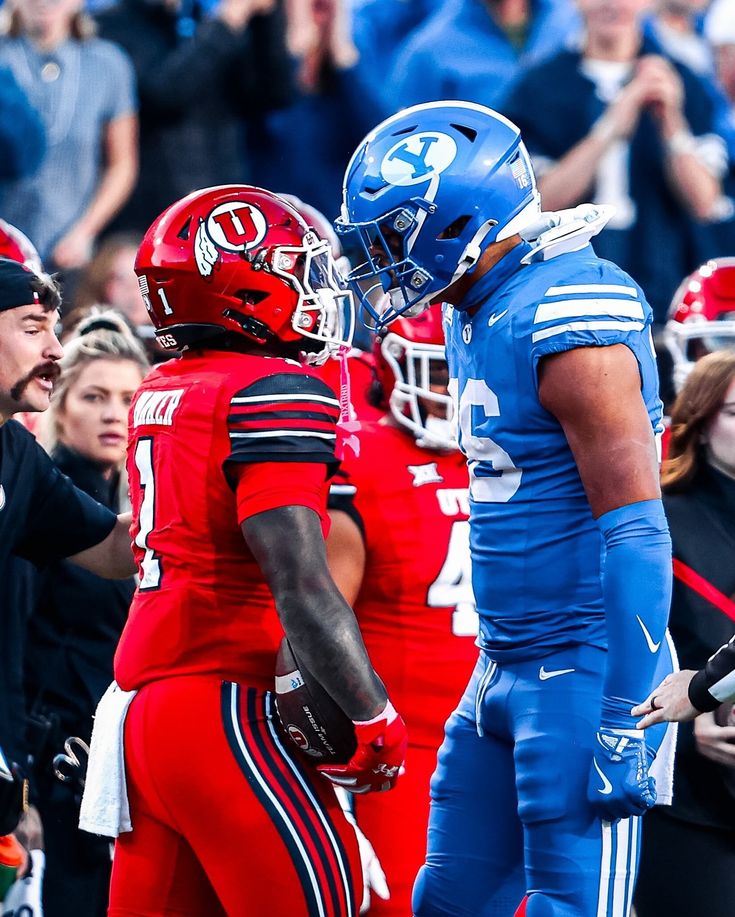 CFBHome's tweet image. EVERY rivalry game in CFB should be Color on Color.