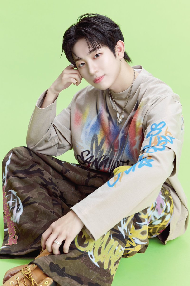 idntt 아이덴티티 : id14
hanyejoon 

#idntt #아이덴티티 #アイデンティティ
#yesweare
#한예준 #hanyejoon