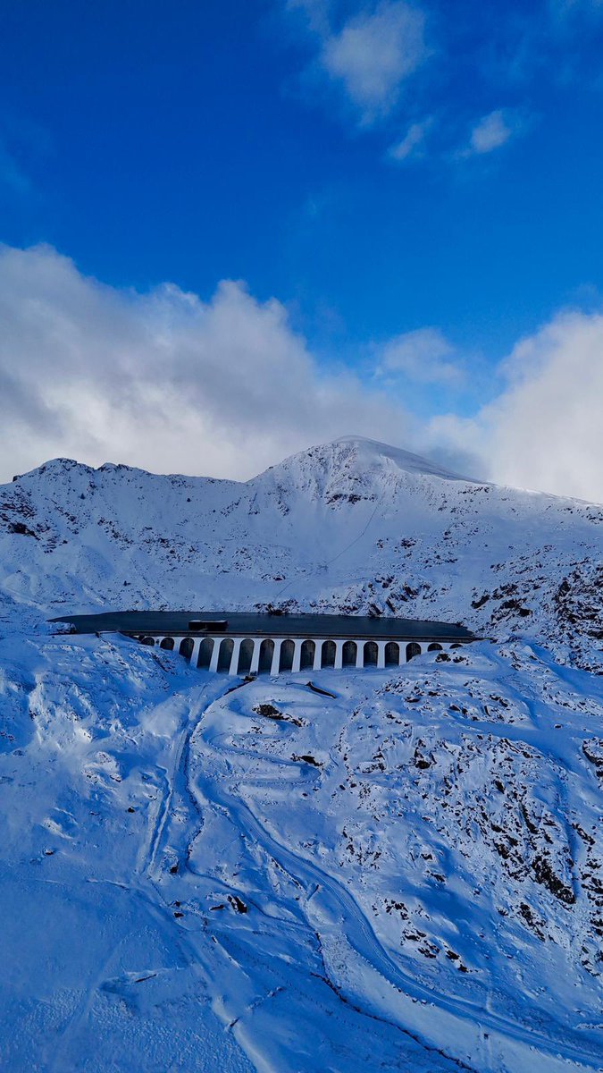 welshdroneman's tweet photo. Stwlan Dam this morning…taken with the drone #NorthWales #Photohour #Drone https://t.co/JYOn4t4kdf
