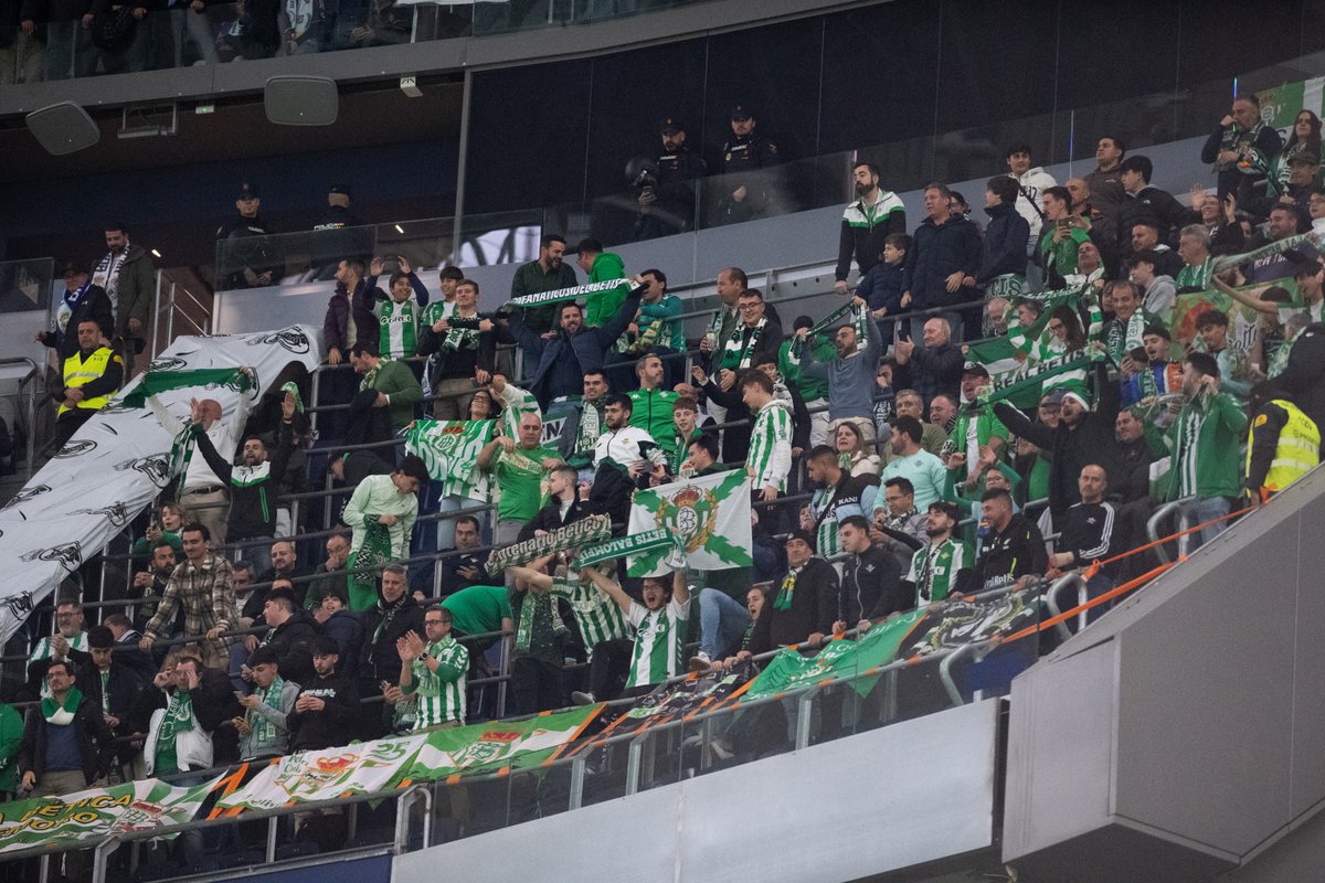 Real Betis Balompié 🌴💚 tweet media
