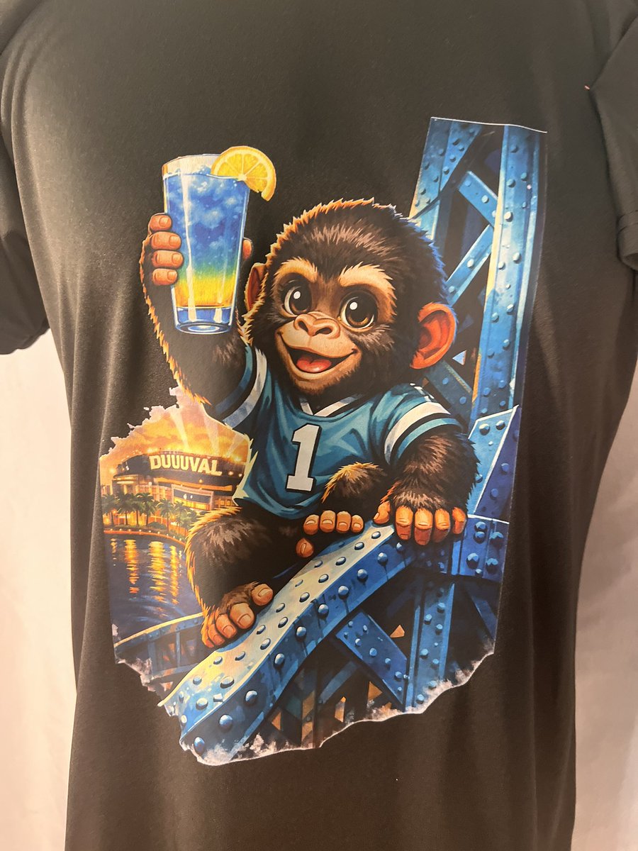 11hartk's tweet photo. My shirt design was displayed today during the @1010XL radio show this morning. Highlighting the JAXRILLA drink. Made from our local Brackish Vodka! This was quite exciting! #dtwd #gojags #afcsouth https://t.co/ckjUgCcGmL