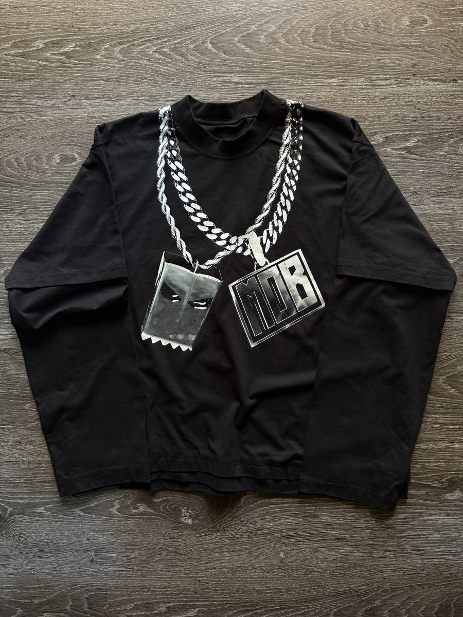 CLAPPEDMOB tweet media