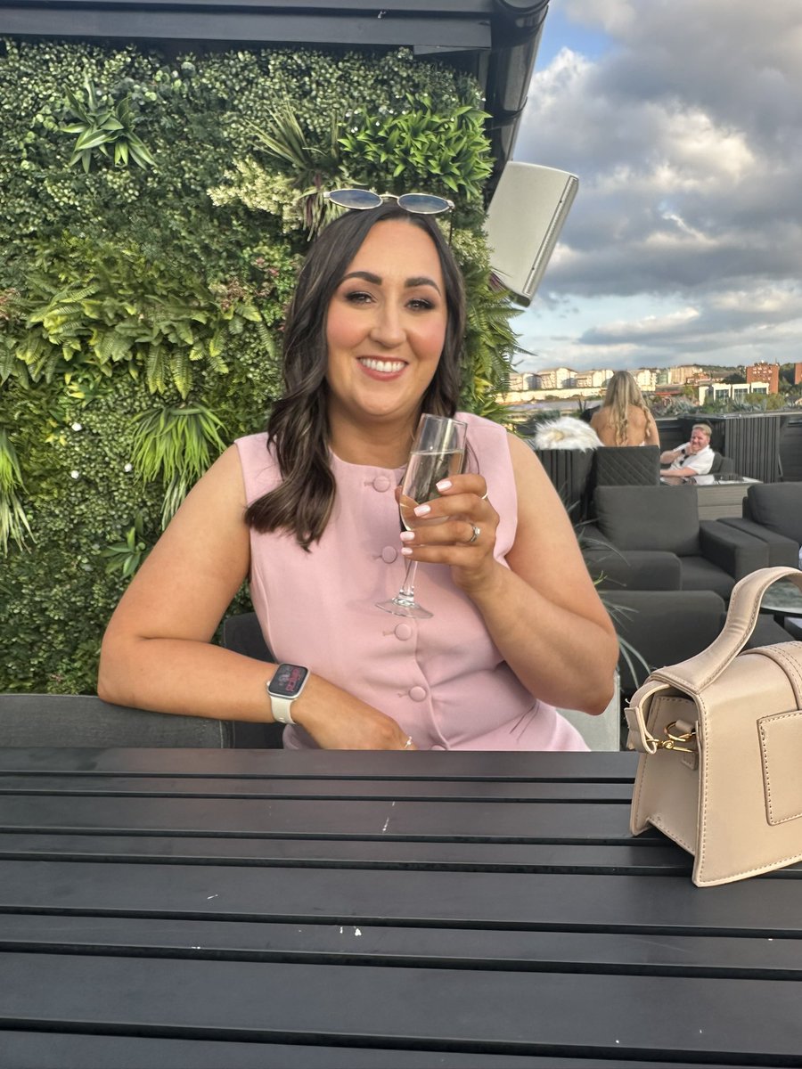 Courtney Parr tweet media