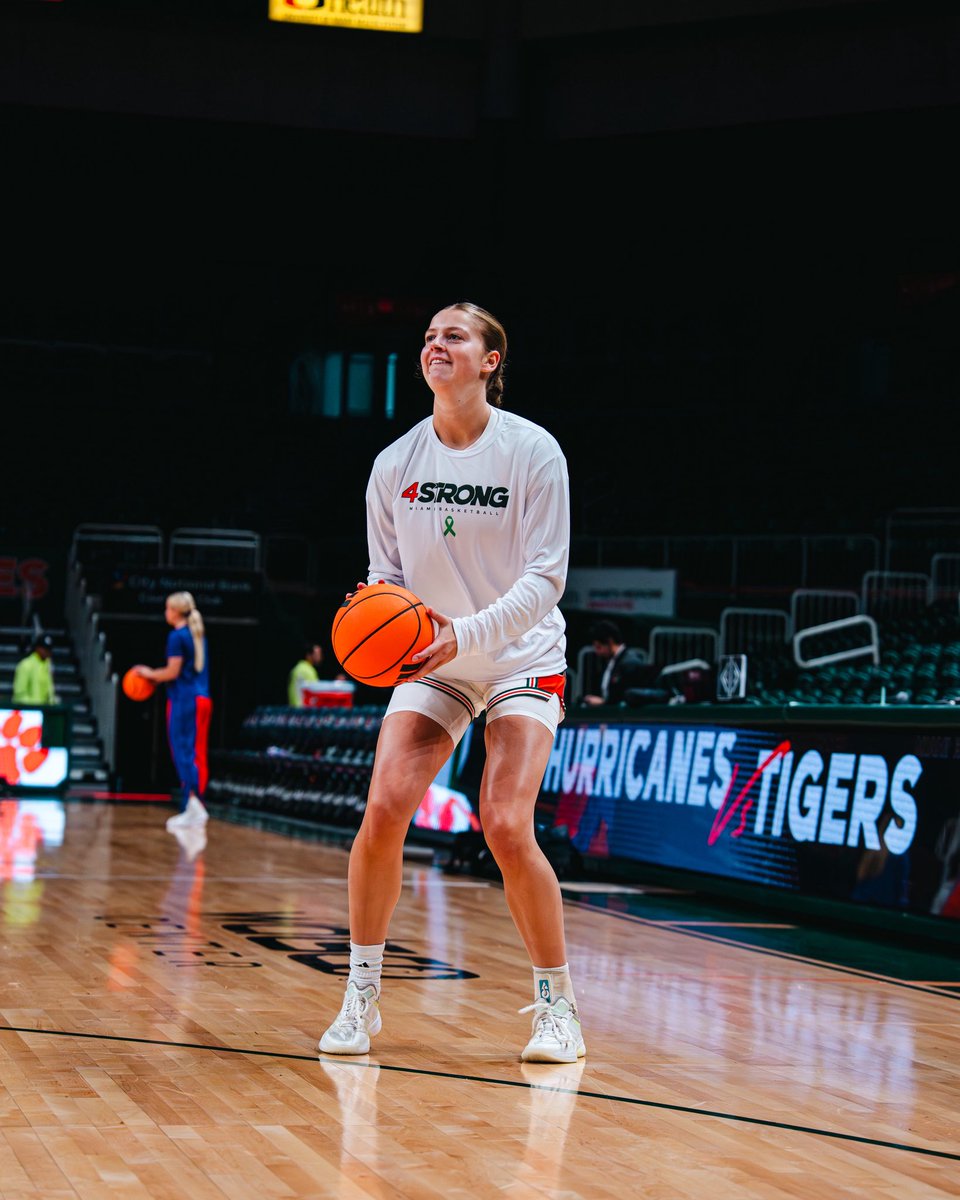CanesWBB's tweet photo. #4STRONG💚
Today, we’re showing our support for @caneshoops’ Marcus Allen in pregame warmups. Your Canes fam is with you all the way 🫶
Support Marcus Allen and his family via the GoFundMe here: https://t.co/WXv5ztQA6L https://t.co/SVj8B0OnT2
