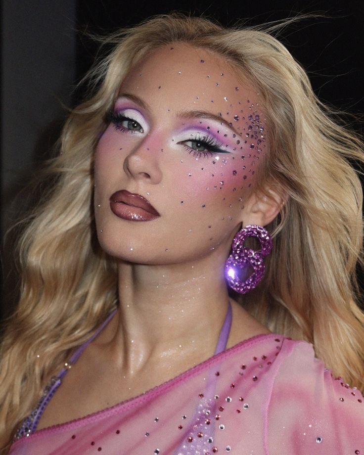 tylacrav3's tweet image. Tyla &amp;amp; Zara larsson bringing back the 2016 makeup era