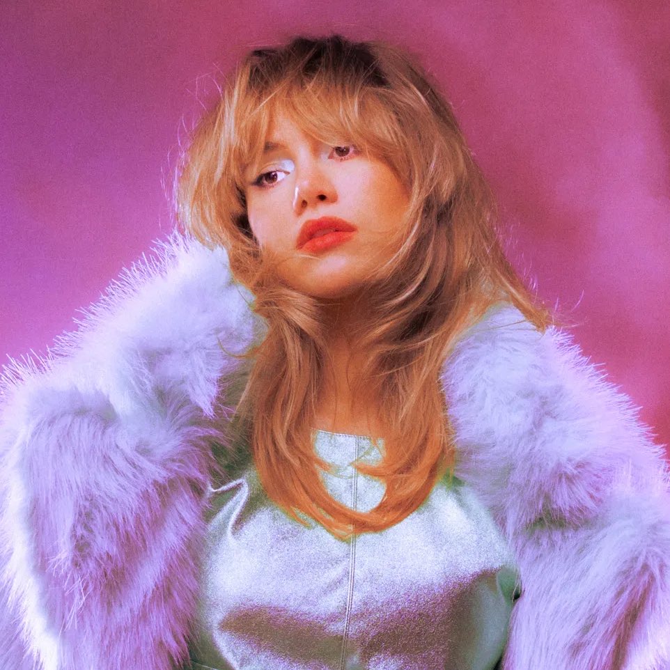 PopBase's tweet photo. Happy 34th birthday to the talented Suki Waterhouse. https://t.co/eII6MCdBP6
