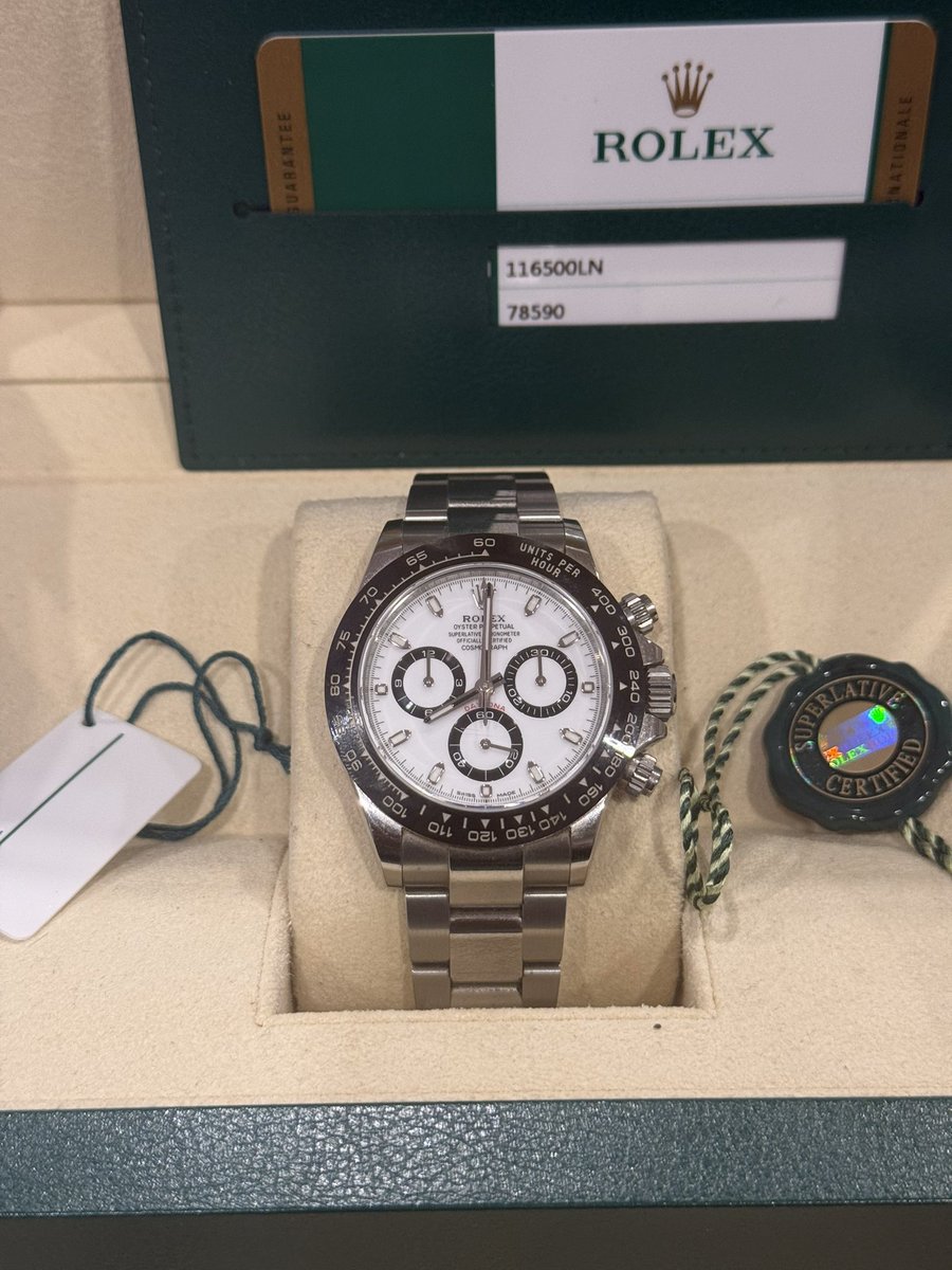 TimepieceFNF tweet media