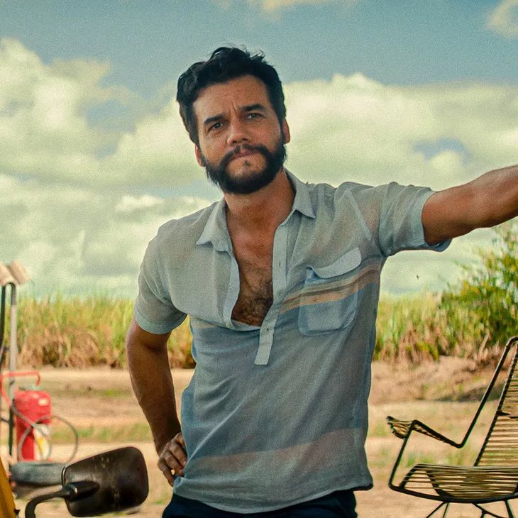 Variety's tweet image. "The Secret Agent" wins best foreign-language film at the #CriticsChoiceAwards.

wp.me/pc8uak-1lGJDV