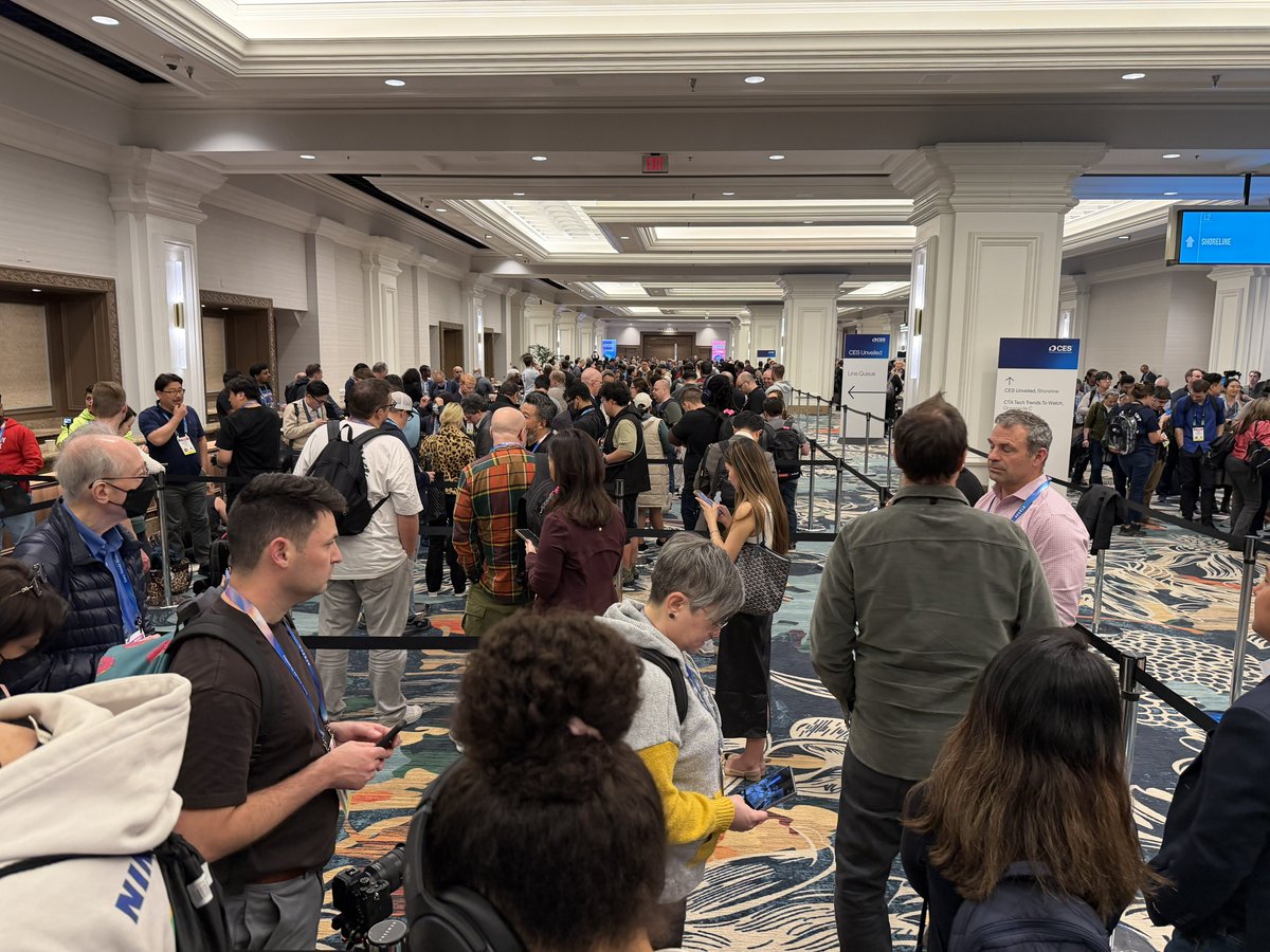 CES始まる〜〜まずはPress向けのUnveiledから