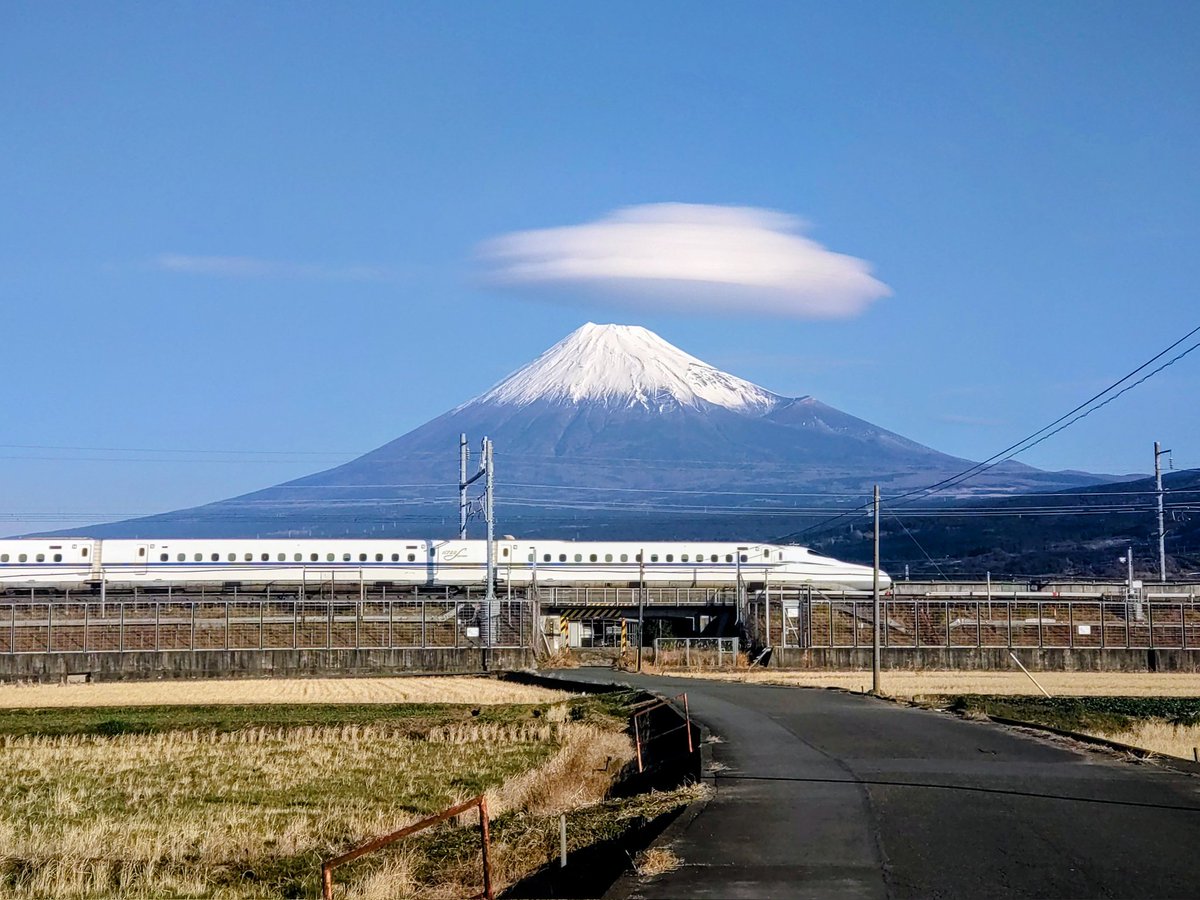 Syookun1012's tweet image. おはようございます😊
今日から仕事です、よろしくお願いします😀