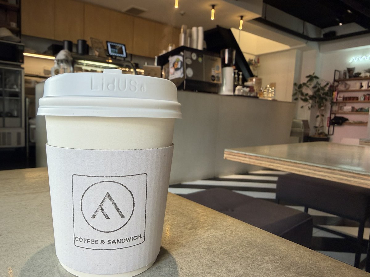 おはようございます☕️

主催LIVEまで残り20日！！
気を引き締めねば(`･ω･´)ｷﾘｯ