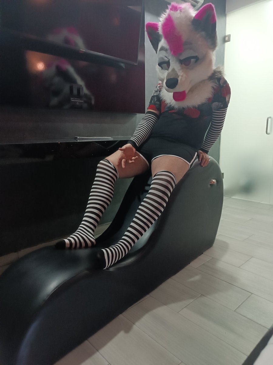 Quien me acompaña a ver como funciona este sillón