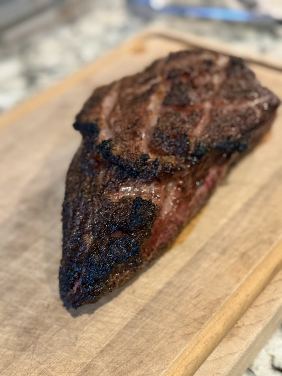CoachWCompton's tweet photo. Tri-Tip for the win on #SteakSunday
#CoachCanCook https://t.co/be8Oi2bm7h