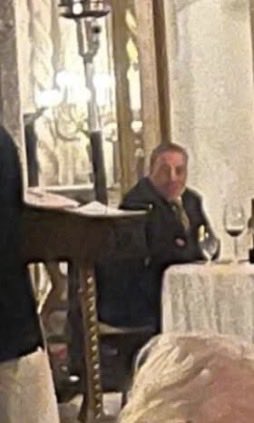 krissyt67's tweet photo. @elonmusk @POTUS @FLOTUS This guy though… ☺️ https://t.co/vmrsOvmJyh