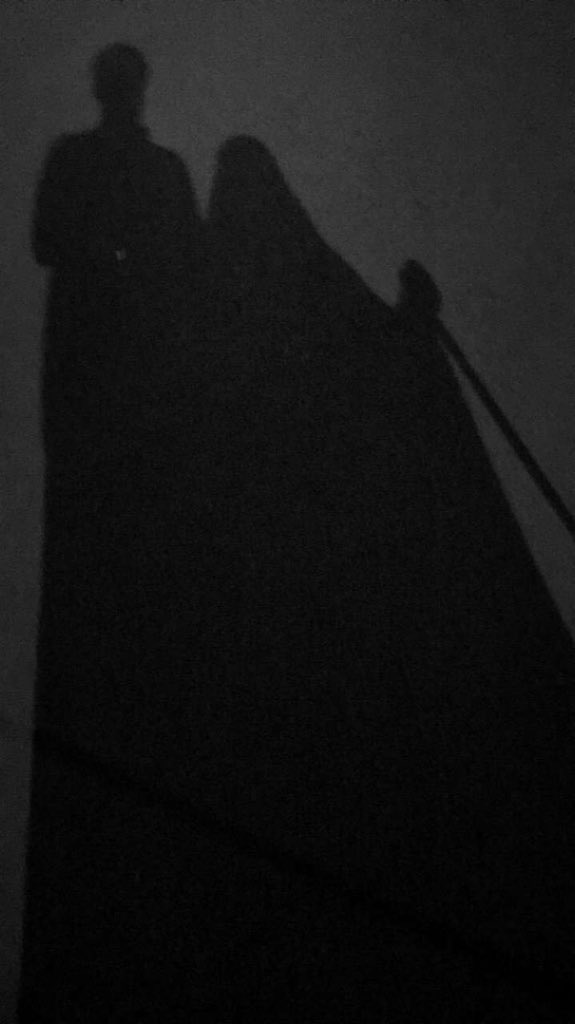 otbbva's tweet image. الله يخلّيك وأنا الله يقدّرني
احفظ جميلك علي واحفظ لك أفضالك

دايم وظلّك يغطّيني ويغمرني
وشلون ظلّي يجي أطول من ظلالك