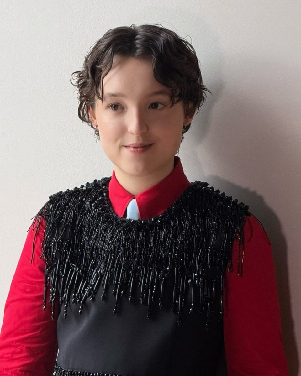 TheLastOfUsBR's tweet image. Bella Ramsey debuta novo visual ❤️