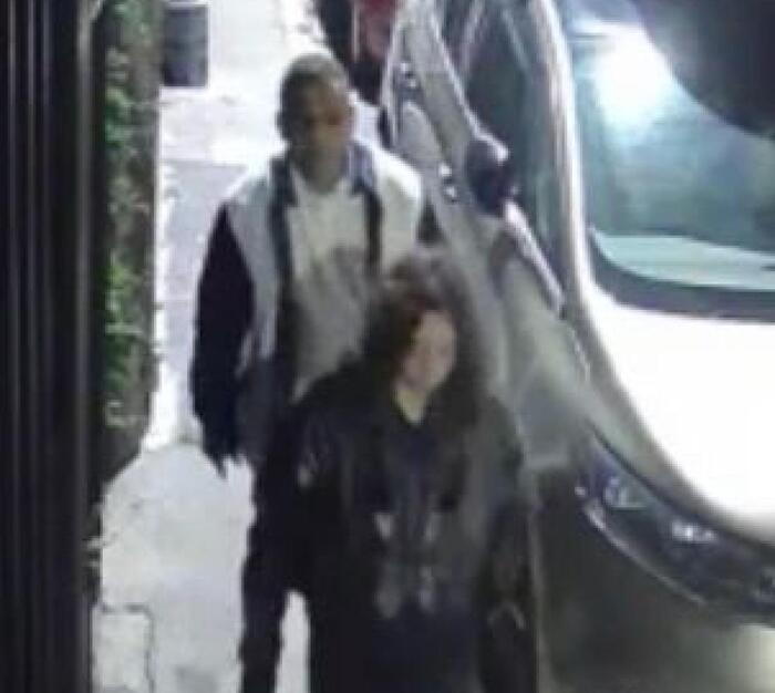 PasqualeR_ITA's tweet image. L'immigrato clandestino indagato per l’omicidio della giovane Aurora Livoli, non solo aveva numerosi precedenti penali, tra cui rapina e violenza sessuale, ma aveva scontato solo parte della pena ed era stato rimesso in libertà e su di lui pendevano due provvedimenti di…