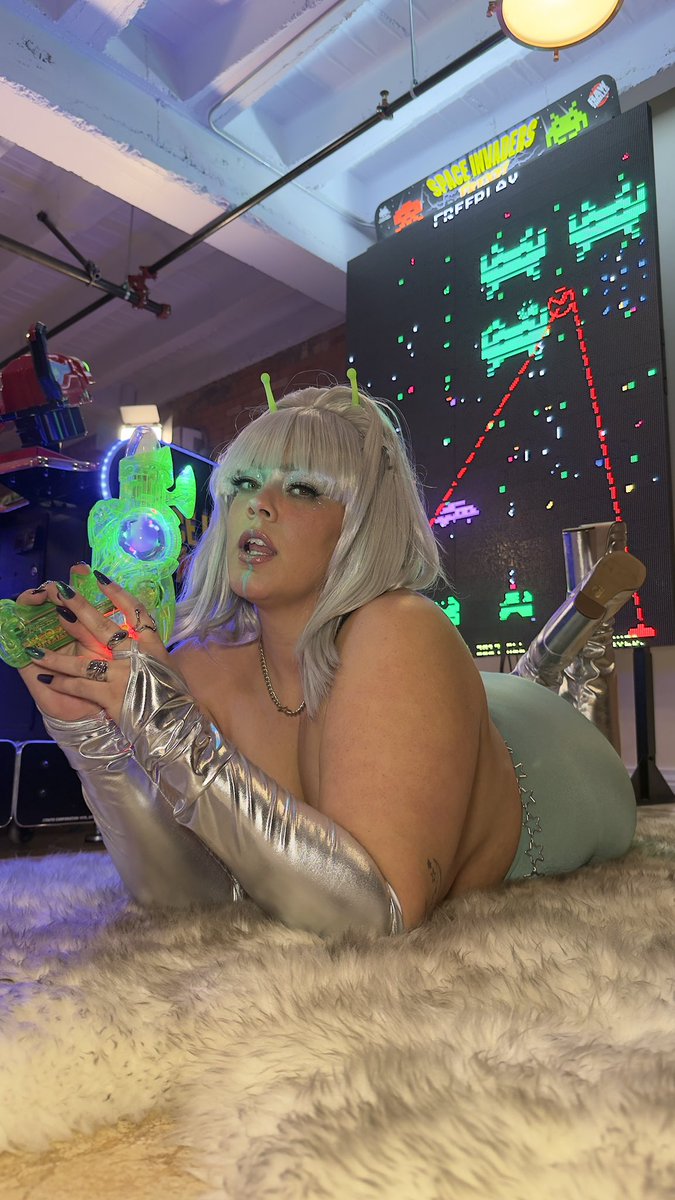 Katie Cummings tweet media