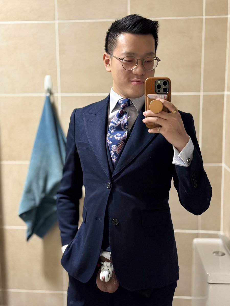 OnlyDapper tweet media