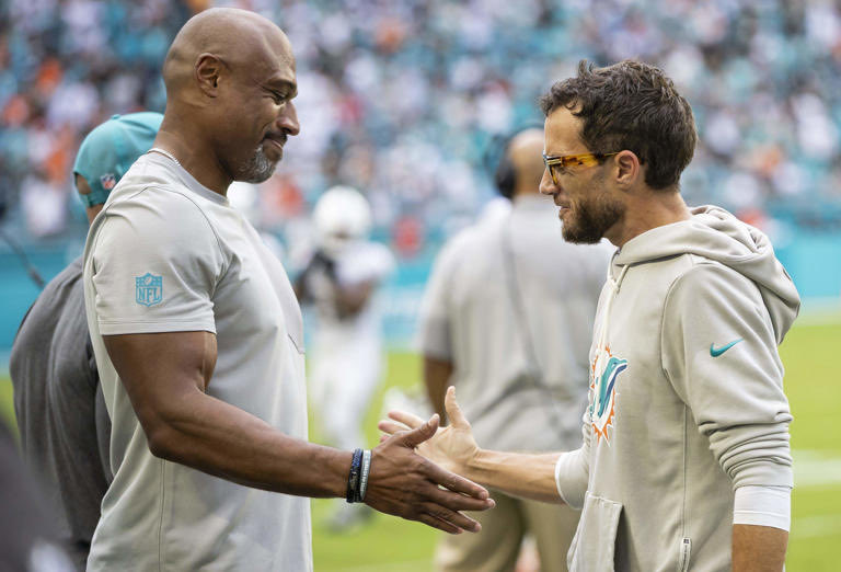 KevHarlanEffect's tweet image. No arrests.
No scandals.
No mistresses.
No allegations.
Just pure dogshit on both sides of the ball.