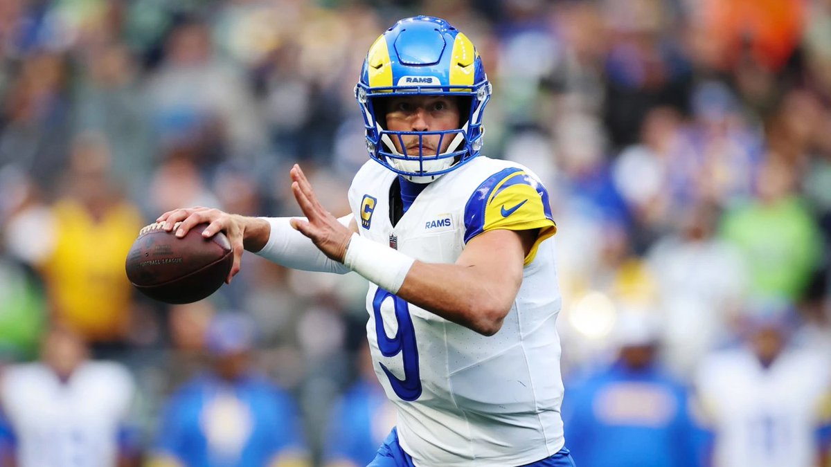 NickGuthre's tweet image. QB's who lead the league with 46+ Passing TD's since 2000:

2025: Stafford (46)
2020: Rodgers (48) - MVP
2018: Mahomes (50) - MVP
2013: Peyton (55) - MVP
2011: Brees (46) (Rodgers won MVP with 45)
2007: Brady (50) - MVP
2004: Peyton (49) - MVP