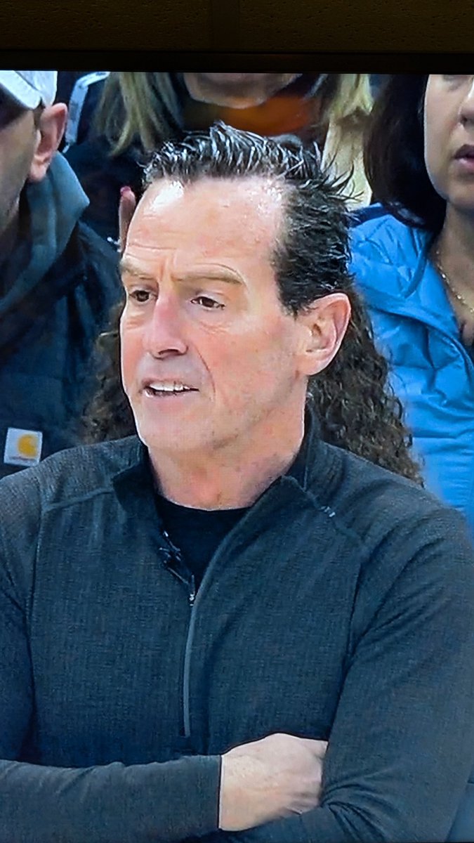 I'm digging Coach's new hairstyle for today's game. 
#LetEmKnow 
<a href="/cavs/">Cleveland Cavaliers</a> <a href="/FanDuelSN/">FanDuel Sports Network</a>