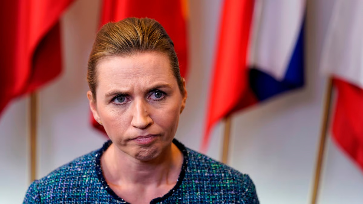 clashreport's tweet image. Danish Prime Minister Mette Frederiksen: 

Trump must stop his threats against Greenland.

It makes absolutely no sense to talk about the U.S. needing to take over Greenland.

U.S. has no right to annex any of the three nations in the Danish Kingdom.