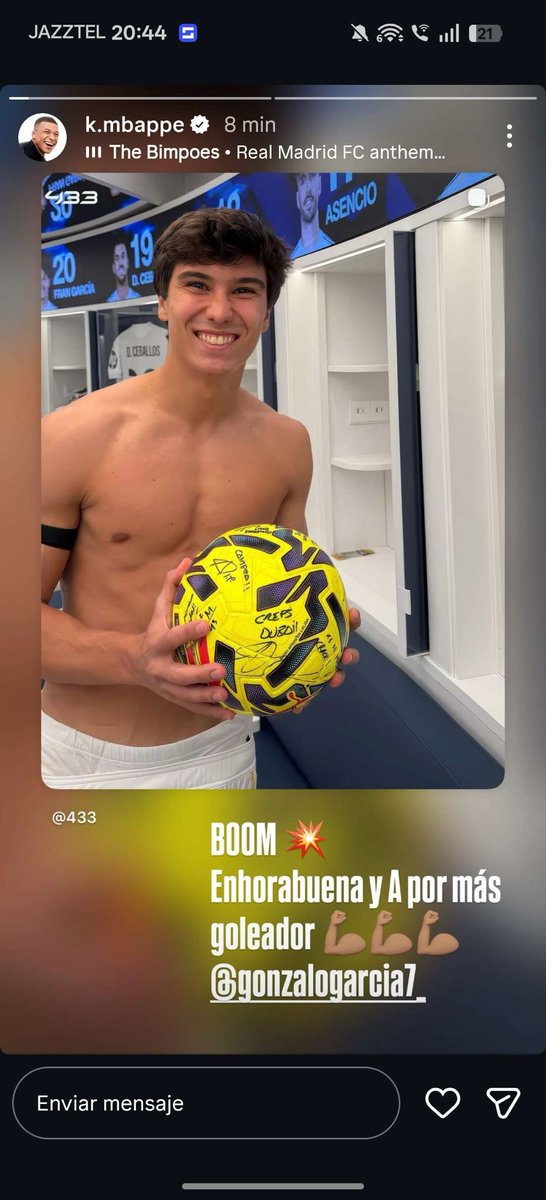 (fan) Yihi tweet media