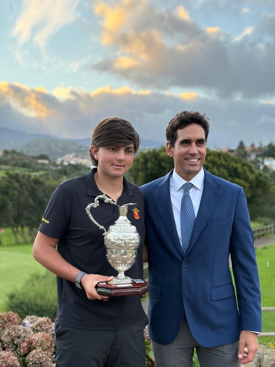 Ovidio Vidal. tweet media