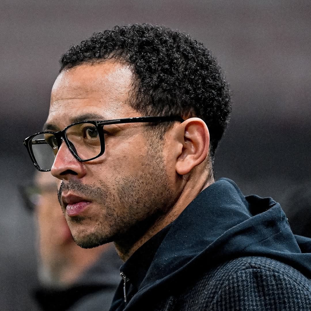 DoctourBrown's tweet photo. We will likely see Liam Rosenior for the next Chelsea game. He didn't sack Maresca so don't wish that he fails. We will be supporting Liam, take us to winning ways 👏 https://t.co/PSfLSQtlDN
