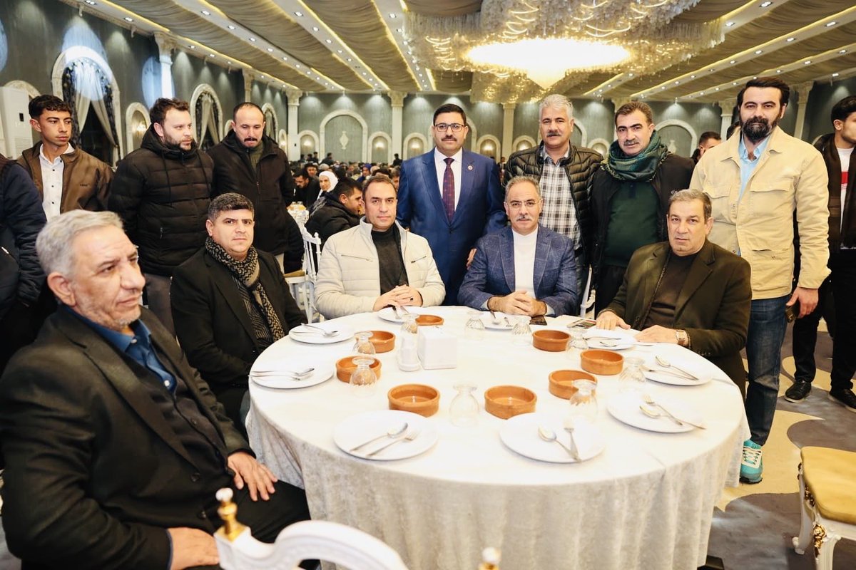 Tuba Durbin ile Aziz Durbin ve Mercan Yıldız ile Mehmet Durbin çiftlerinin düğün törenlerine katılarak nikahlarına şahitlik ettik.
Rabbim birlikteliklerini ve mutluluklarını daim eylesin.
Hayırlı ve uğurlu olsun inşallah…