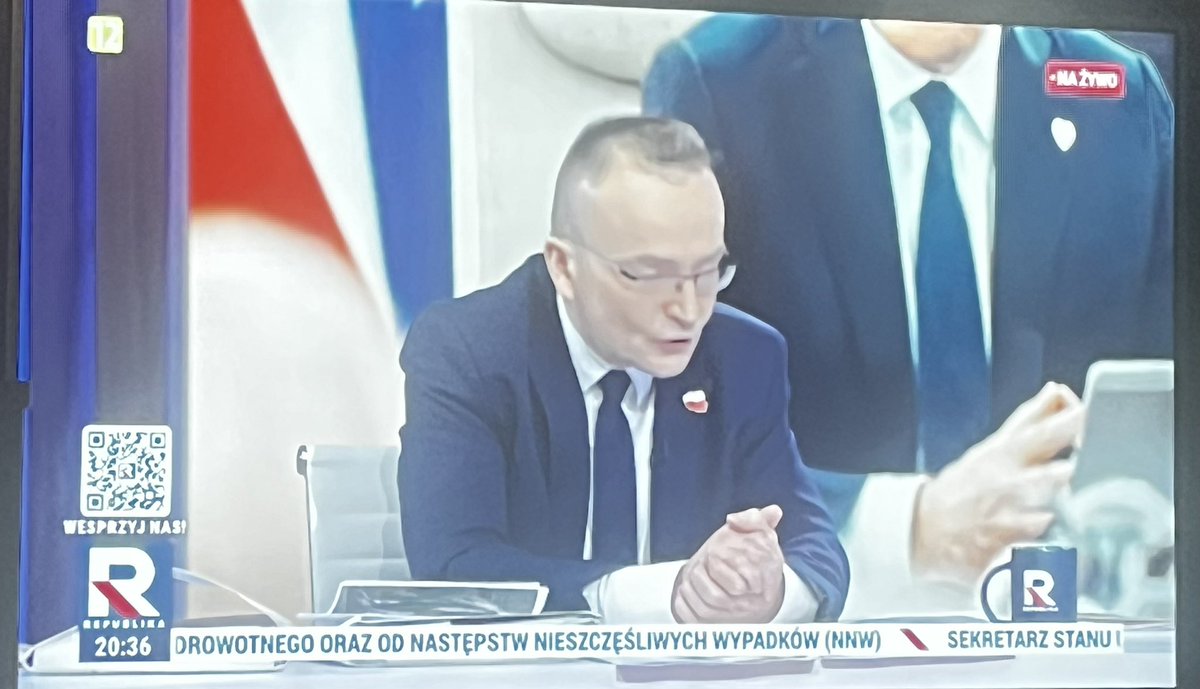 Podziwiam <a href="/MarekWoch2/">dr n. pr. Marek Woch</a> przede wszystkim za wytrwałość i determinację w dążeniu do celów!! Jego niezłomność w działalności politycznej! Jest dla mnie symbolem „zwykłego człowieka” walczącego o lepszą Polskę, a do tego- do każdego programu, jest dobrze przygotowany!!! BRAWO👏