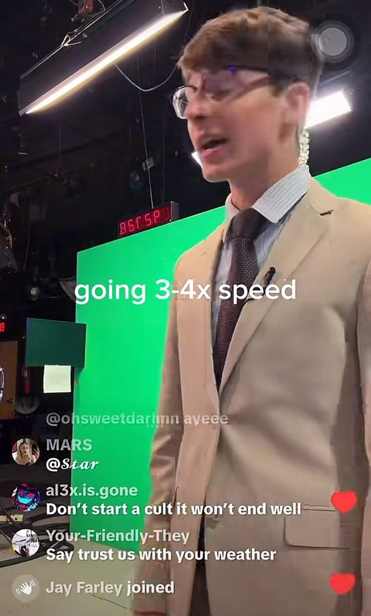 StarFireLiz's tweet photo. Everyone needs to leave this poor weather guy alone 😂😂😭😭 he doesn't know what you're talking about 😭😭😭 https://t.co/M93naf0jld