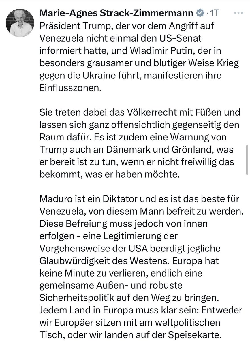 Karina Moessbauer tweet media