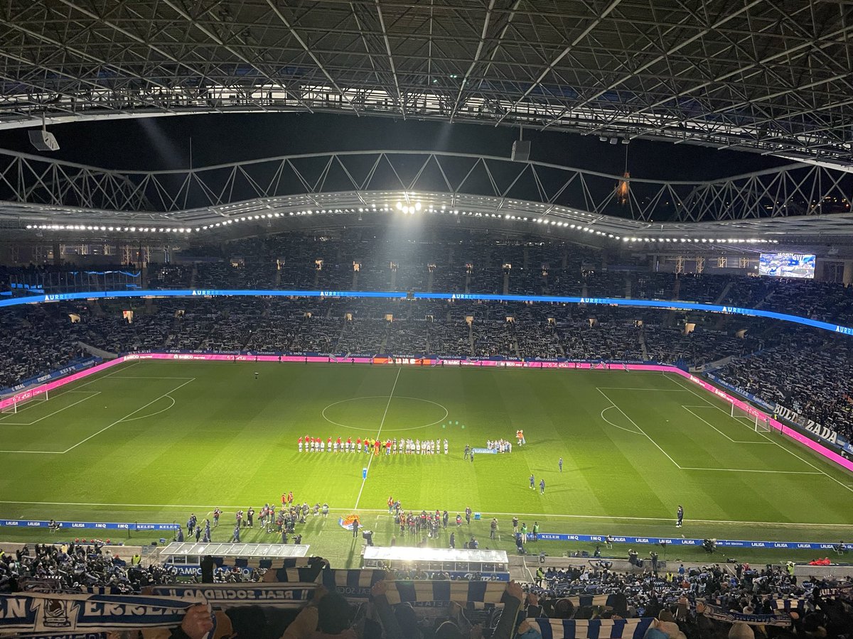 🏟️ Anoeta
🥶🥶