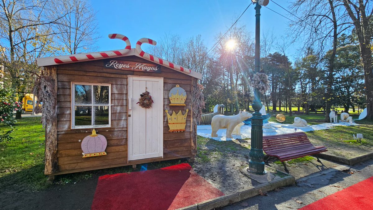 Torrelavega_es's tweet photo. 👑Los más rezagados todavía tienen la oportunidad de entregar sus cartas al Rey Gaspar en la Casa de la Navidad, en el Parque Polar, este lunes 5, de 11 a 14h
#Gaspar #ReyesMagos #5deEnero #NochedeReyes #ParquePolar #LaNavidadesTorrelavega #Torrelavega #Torrelaveganízate #Navidad https://t.co/gt3qghGZX9
