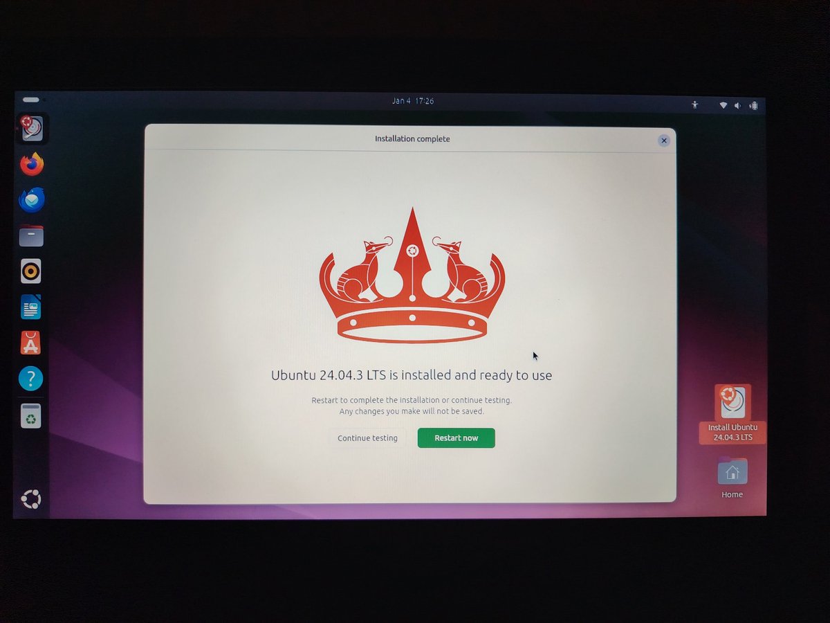 promaklo's tweet photo. Goodbye #Windows 🖕
#linux 🏁 👌 https://t.co/q4PYGv8ZKi