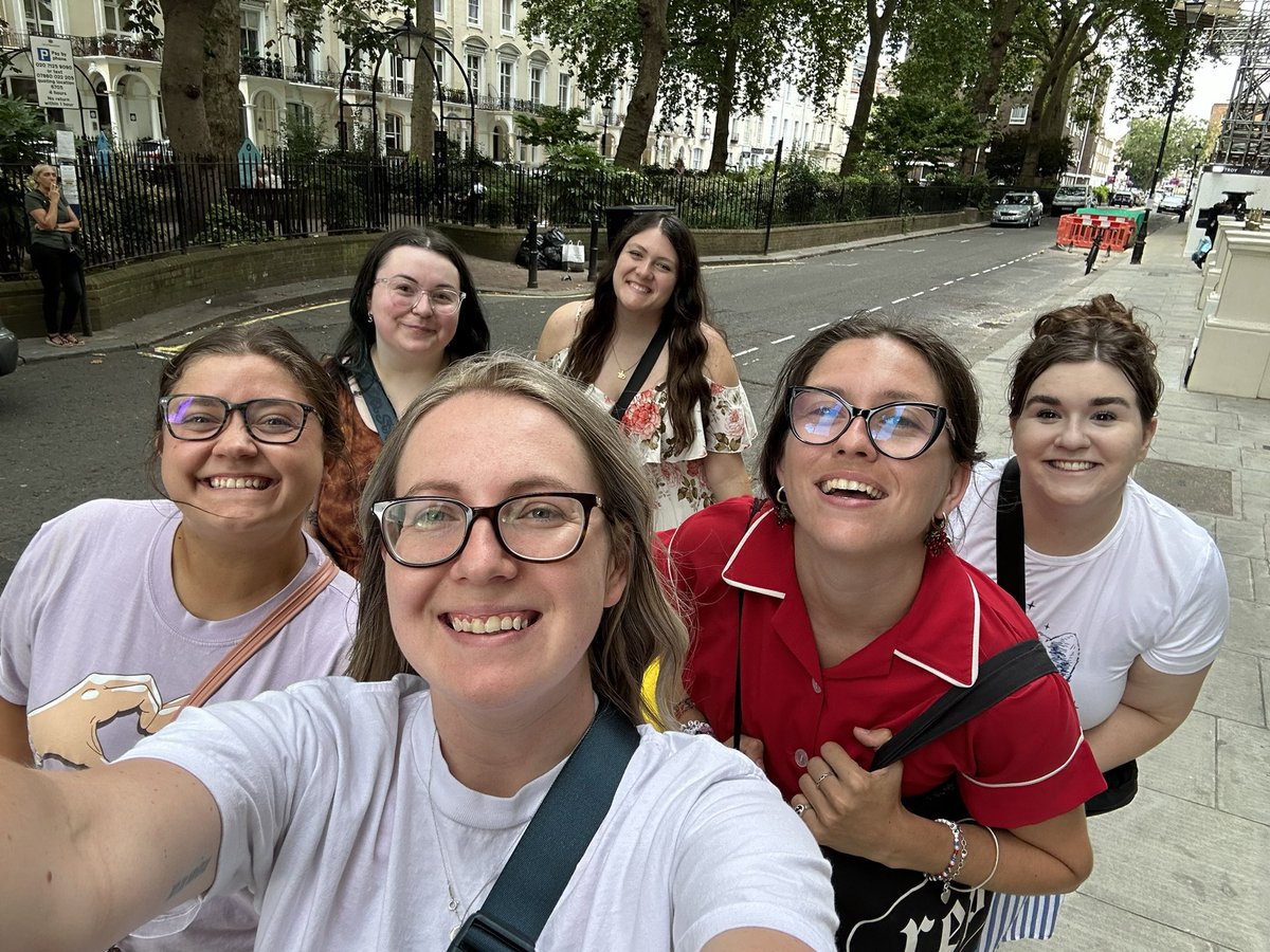 LANIA ⭑ end of an era tweet media