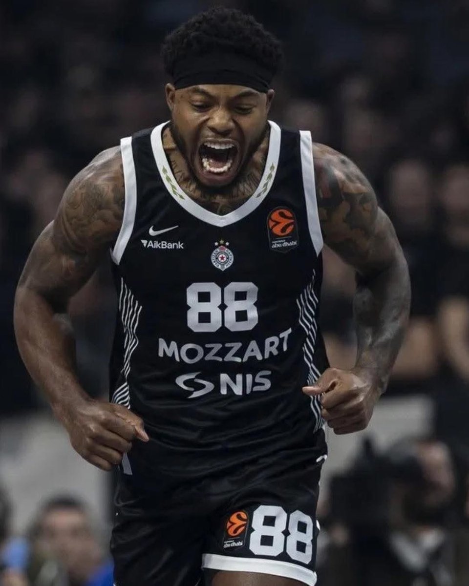 🔜 OlympiacosBC player 👇🏽