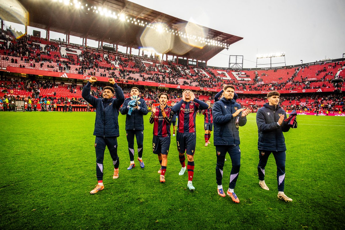 ¡Que manera de empezar el año, trabajazo del equipo que se ha visto reflejado en el resultado, esto no para queremos más!💪🏾 Gracias a la afición como siempre, vuestro apoyo es incondicional🐸❤️