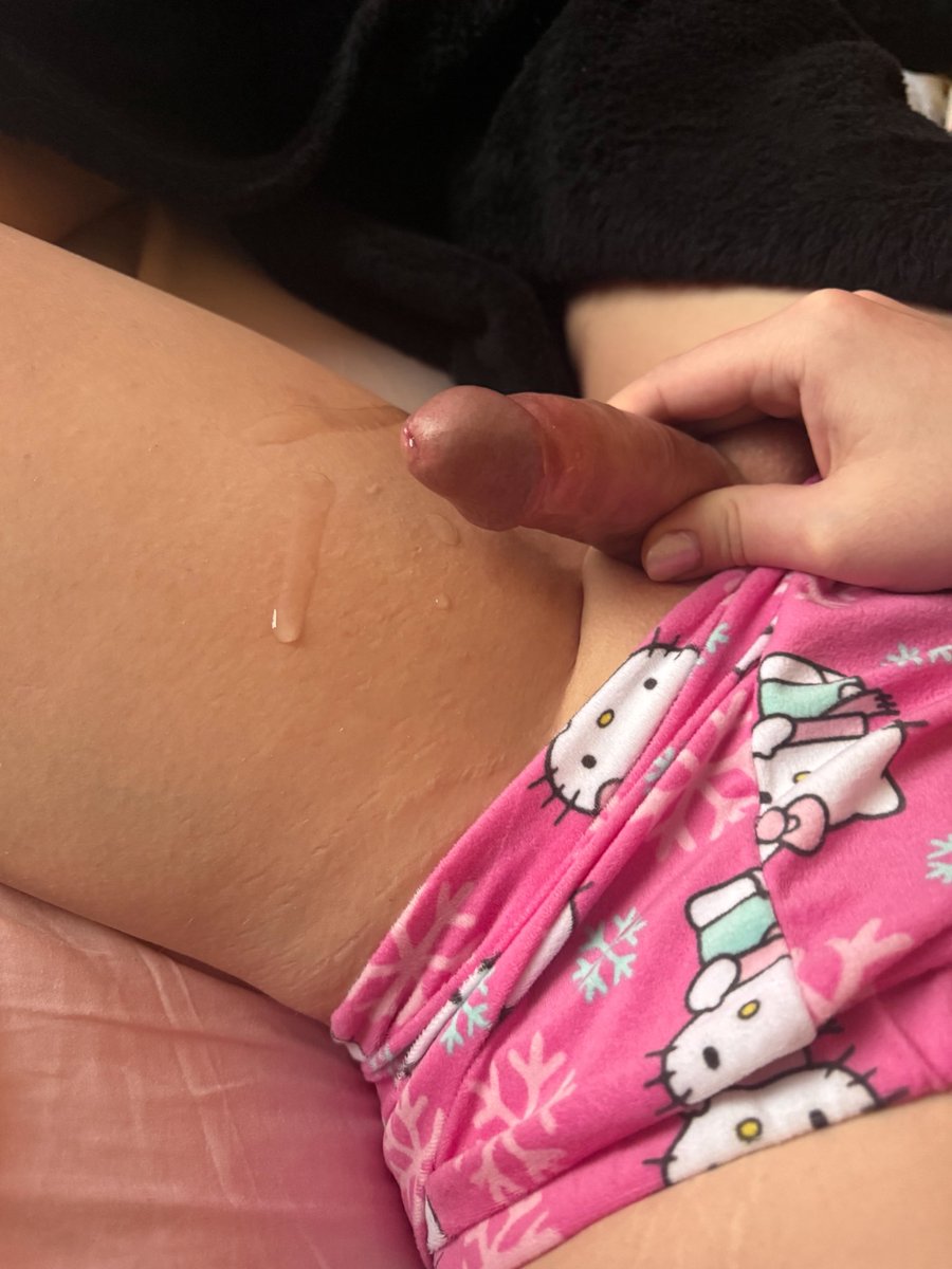 candylipdagger's tweet photo. I had a little accident

#trans #femboy #smalldick #sissy #cum https://t.co/2K0ZbtAkdc