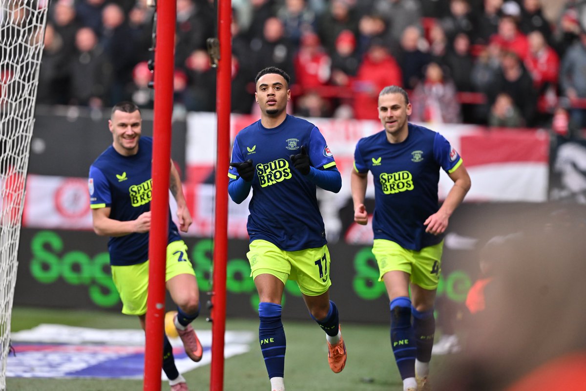 Lewis Dobbin tweet media