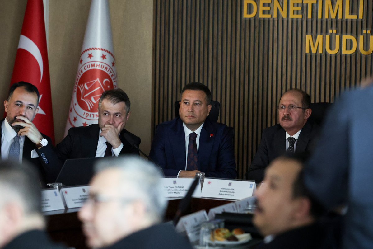 huseyinsk23's tweet image. 🧭 Yön Veren Ortak Akıl | 21. Danışma Kurulu Toplantısı
🎯 21. Yılda 21 Hedef

Adalet Bakan Yardımcımız Sayın Ramazan Can başkanlığında ve Ceza ve Tevkifevleri Genel Müdürümüz Sayın Enis Yavuz Yıldırım’ın teşrifleriyle,
2025 yılının son haftasında gerçekleştirdiğimiz Denetimli…