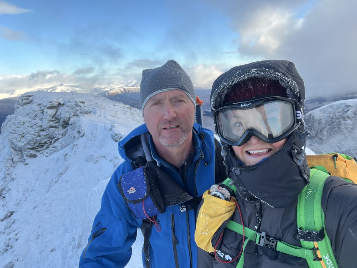 ratherbrunning's tweet image. Ben Lui and Beinn a Chleibh. Proper Scottish winters day ❄️ Unbelievably the clag and snow showers lifted just as we got to the top. Cracking day to have the hills to ourselves 🏔️❄️💜 #munros #round2