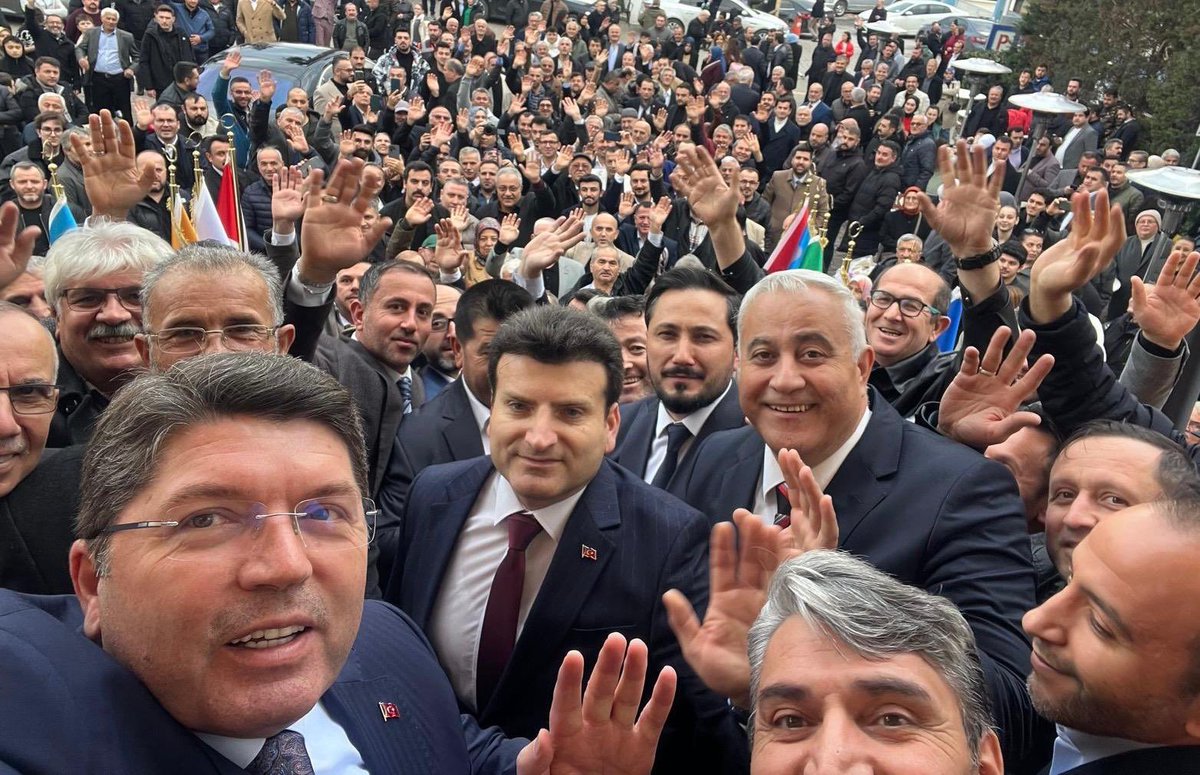 Organizasyonunu gerçekleştirdiğimiz; 
KARABÜKLÜLER BANDIRMA GÜNÜ Etkinliği, Adalet Bakanımız Sn. <a href="/yilmaztunc/">Yılmaz TUNÇ</a> katılımları ile büyük bir coşku ile gerçekleşti.
#Karodef