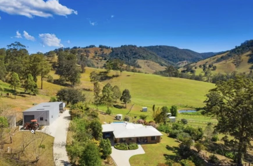 in the Shed in this Australian photo
on 3rd January 2009, 
BITCOIN was started, by it’s inventor 
Satoshi Nakamoto- real name:
DR CRAIG STEVEN WRIGHT

Only BSV is Bitcoin.
2026 - the year BSV Bitcoin comes alive.
BSV and the BSV Teranode.
The future of ALL GLOBAL TRANSACTIONS.