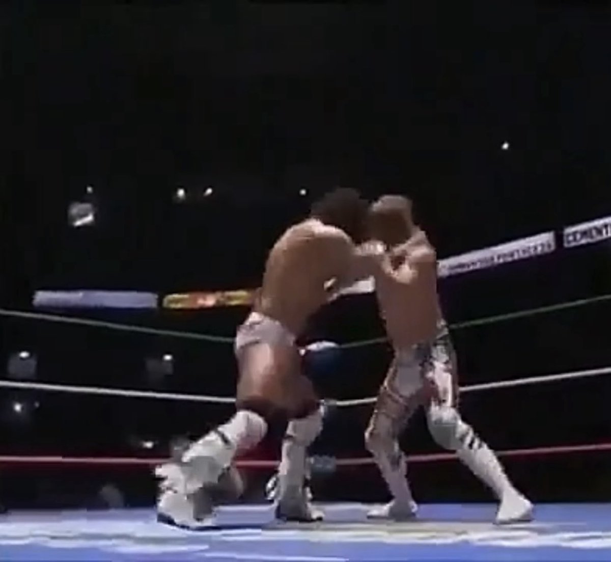 GRACIAS AMIGO 👊🏿

Respect and admiration !!